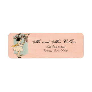 Kleines Mädchen mit Schmetterlingslabels