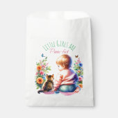 Kleines Mädchen und Kitten | Wasserfarben-Babydusc Geschenktütchen (Vorderseite)