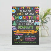 Kleines Monster Chalkboard 3. Geburtstag Einladung (Stehend Vorderseite)
