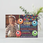 Kleines Monster-Niedliche Geburtstag-Party Einladung (Stehend Vorderseite)