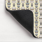 Kleines Muster auf hellgelb Mousepad (Ecke)