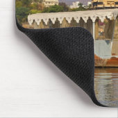 Kleines Schiff, Pichola-See, Udaipur, Indien. Mousepad (Ecke)