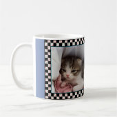 Kleines Schläfrig-Köpfiges Kätzchen Kaffeetasse (Links)