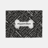 KLEINES Schwarz mit weißem Hundeknochen und Name Fleecedecke (Vorderseite (Horizontal))