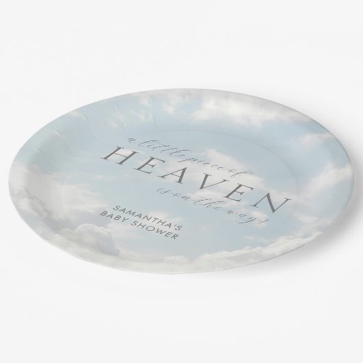 Kleines Stück Heaven Baby Shower Dreamy Pappteller (Schrägansicht)