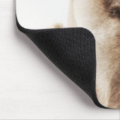 Kleinhundin mit Kurzem Muzzled-Gesicht Mousepad (Ecke)