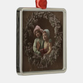 Kleinkinder in Armclasp Silbernes Ornament (Rechts)