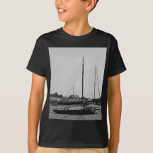 Kleinklassische Yacht