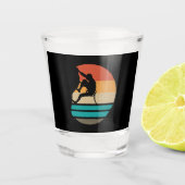 Klettern Klettern Retro Schnapsglas (Vorderseite)