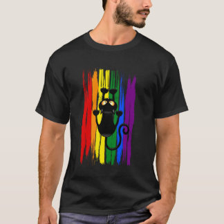 Kletternde schwarze Katze auf Regenbogen Lustiger  T-Shirt