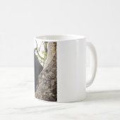 Kletternder schwarzer Bär Kaffeetasse (VorderseiteRechts)