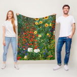 Klimt - Bauerngarten mit Sonnenblumen Fleecedecke<br><div class="desc">Bauerngarten mit Sonnenblumen,  Kunstmalerei von Gustav Klimt</div>