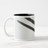 Klinge und Hülle, vom La Tene, die Schweiz Zweifarbige Tasse (Links)