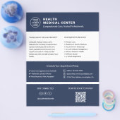 Klinik Arzt Individuelles Logo QR-Code Marineblau Flyer (Einzeln)