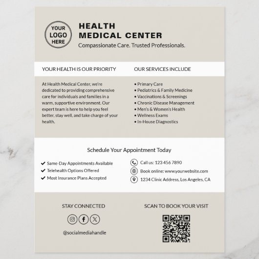Klinik Arzt Logo QR Neutral Beige Flyer (Vorne)