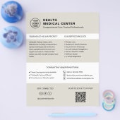 Klinik Arzt Logo QR Neutral Beige Flyer (Einzeln)