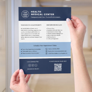 Klinik für Gesundheitsversorgung Arzt Benutzerdefi Flyer