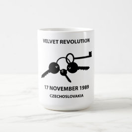 Klirren der Schlüssel - Symbol der Samtenen Revolu Kaffeetasse