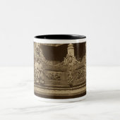 Kloster oder Pagode, Detail, vermutlich Mandalay Zweifarbige Tasse (Mittel)
