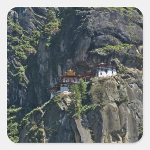 Kloster Taktsang auf der Klippe, Paro, Bhutan Quadratischer Aufkleber