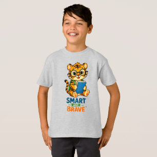 Kluges und tapferes süßes Tiger, das ein Buch lies T-Shirt