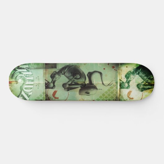 KMNDZ "G2 " SKATEBOARD (Horizontal)