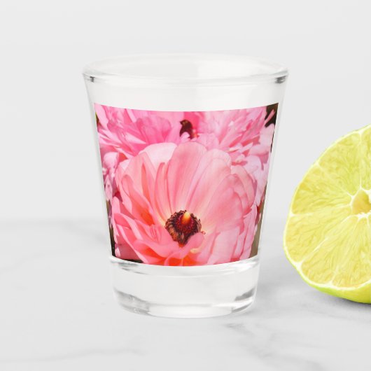 Knallrosa Schnapsglas (Vorderseite)