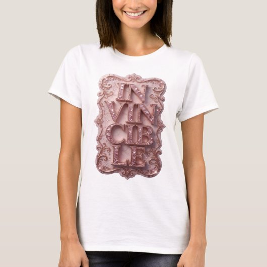Knappe rosa UNSICHTBARE Schrift T-Shirt (Vorderseite)