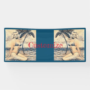 Kneeling Blonde Bikini Modell Thunder_Cove Banner