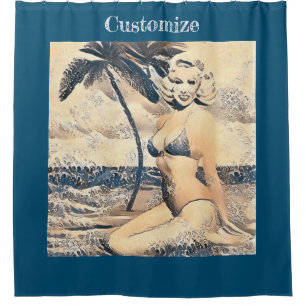 Kneeling Blonde Bikini Modell Thunder_Cove Duschvorhang