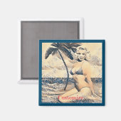 Kneeling Blonde Bikini Modell Thunder_Cove Magnet (Vorderseite/Rückseite)