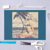 Kneeling Blonde Bikini Modell Thunder_Cove Seidenpapier (Handwerk)