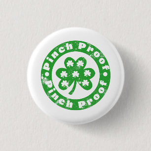 Kneif Schutz St. Patrick's Day Button