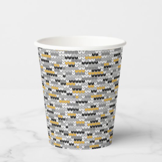 Knette Melange. Pappbecher (Vorderseite)