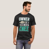 Knie Operation Survivor Bionic Knee Club Repla T-Shirt (Vorne ganz)