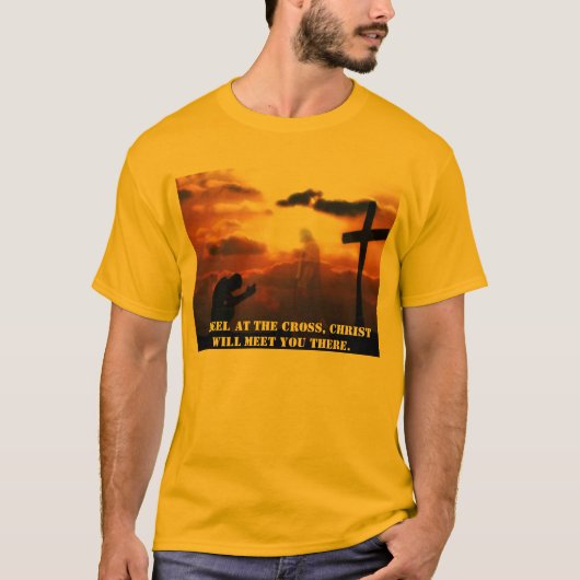 Knien am Kreuz T/shirt T-Shirt (Vorderseite)