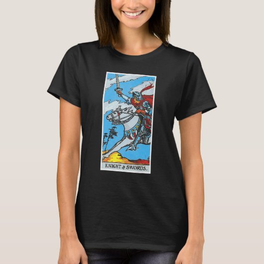 Knight Templar Knight Of Swords Occult Tarot Card  T-Shirt (Vorderseite)