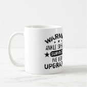 Knöchel-Operation-Spaß aktualisiert Kaffeetasse (Links)