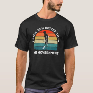 Knöchelknochen-Leg gebrochen - läuft immer noch be T-Shirt