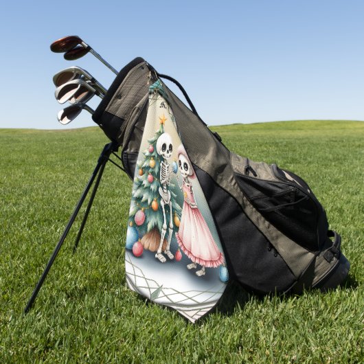 Knochen, Baulen und ein bisschen Zauber Golfhandtuch (Gras)