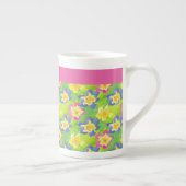 Knochen-China-Tasse zum Personalisieren: Primroses Porzellantasse (Rechts)
