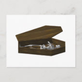 Knochen in einem Sarg: Halloween: Postkarte (Vorderseite)