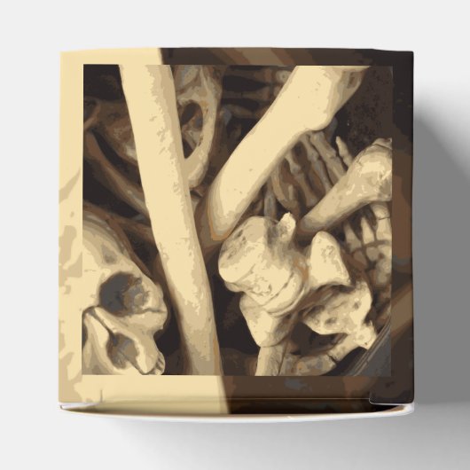 Knochenstall. Geschenkschachtel (Oben)