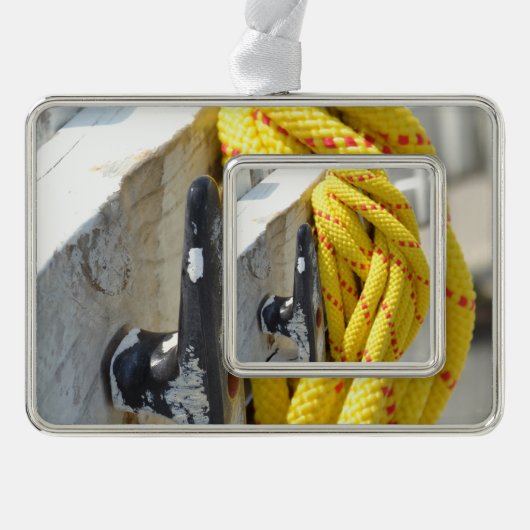 Knot Another von Kenneth Yoncich Rahmen-Ornament Silber (Vorderseite)