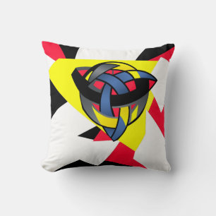 Knotted World Modern Celtic Pillow Kissen