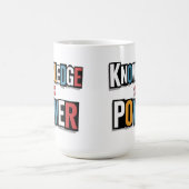 Knowledge = Power – Ransom Letter Collage Kaffeetasse (Mittel)