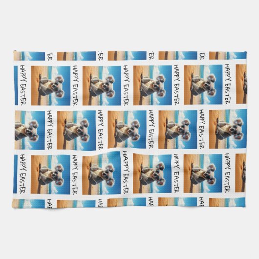 Koala am Sandstrand Happy Oaster Geschirrtuch (Horizontal)