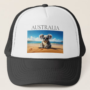 Koala an einem sandigen Strand  Truckerkappe