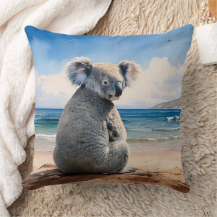 Koala an einem Sandstrand Kissen