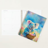 Koala-Bär mit einem Korb von Ostereiern Planer (Anzeige)